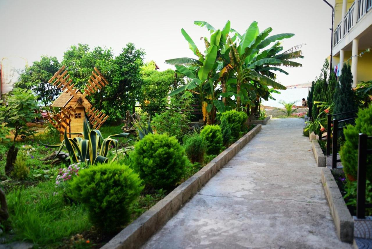 Mini Hotel Vavilon New Athos Ngoại thất bức ảnh